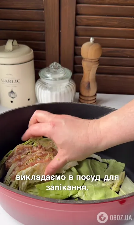 Сытные капустные лодочки: делимся простым рецептом обеда