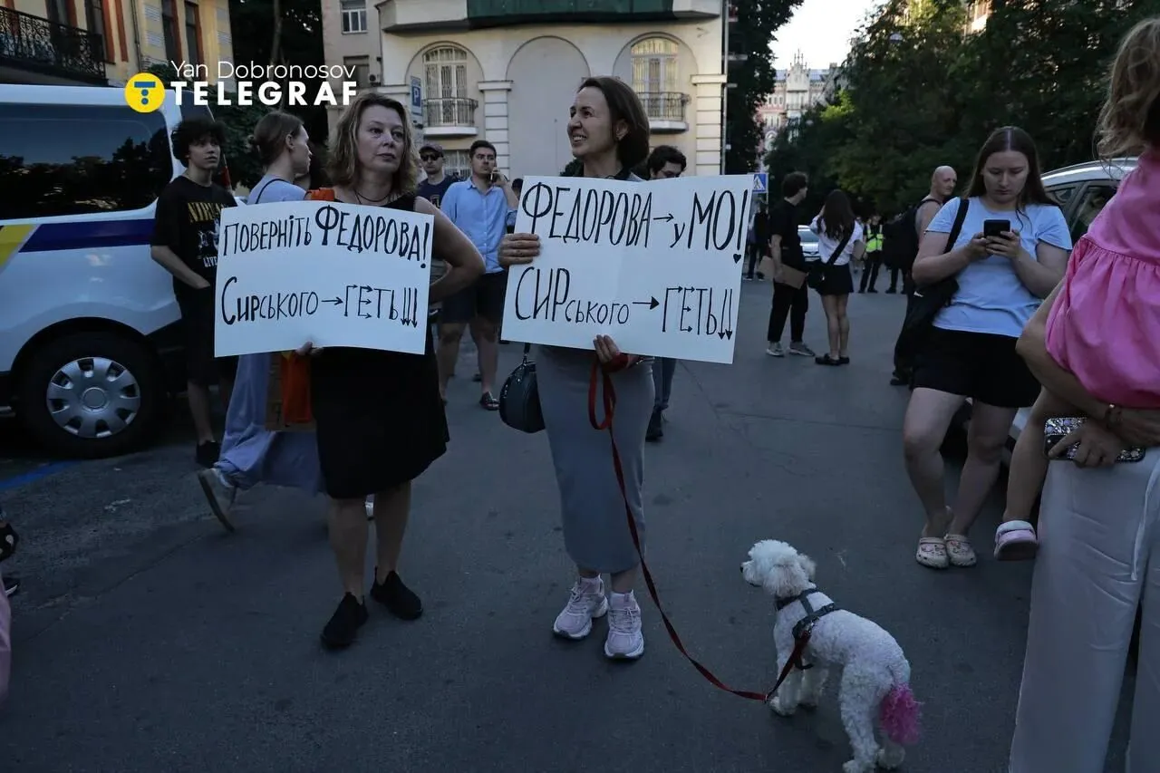 Активисты требуют заменить Сирского на Билецкого