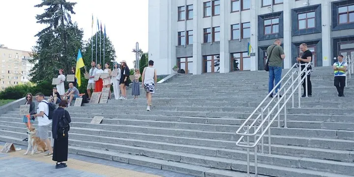 Продолжается митинг в поддержку Михаила Федорова.