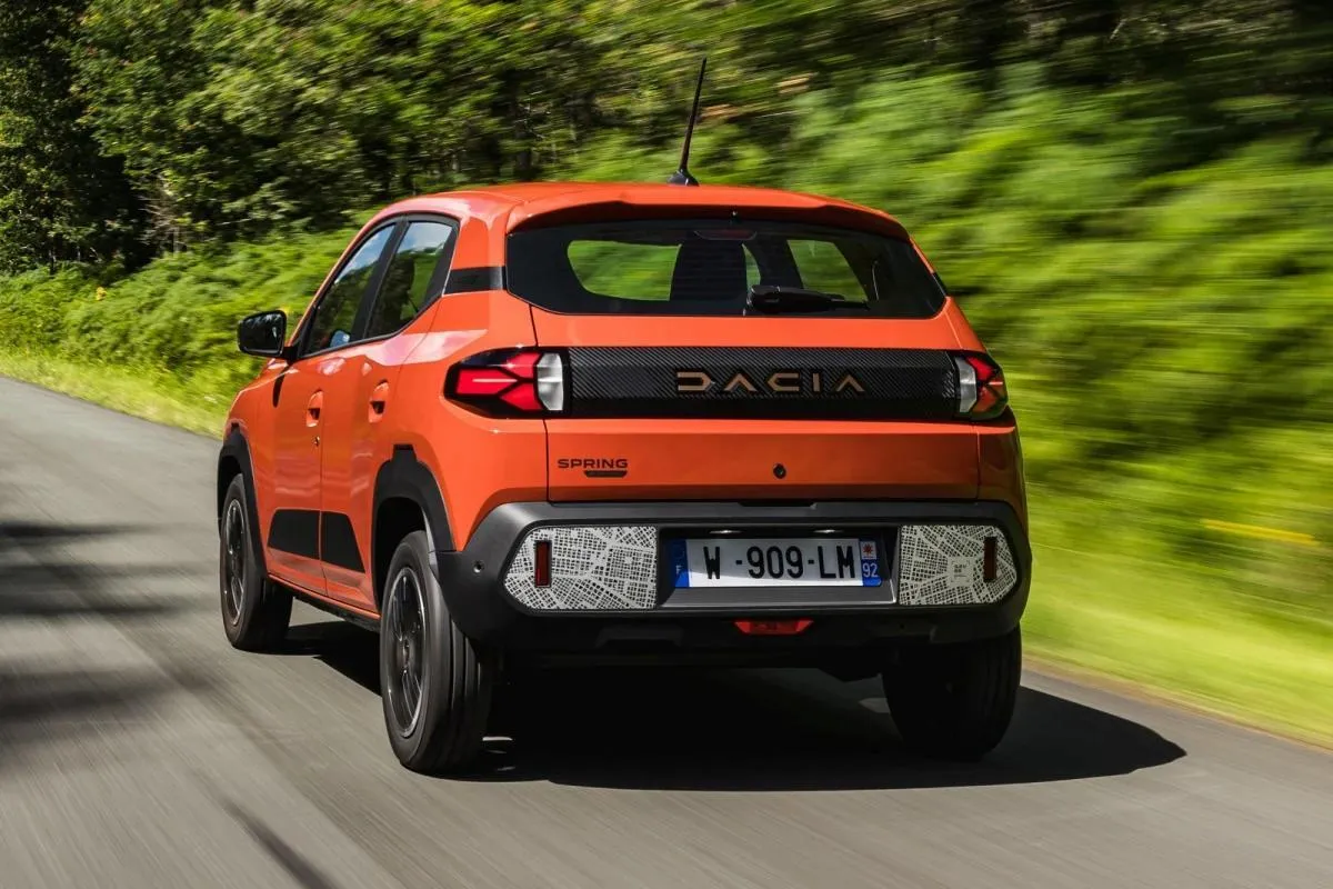 Dacia Spring.