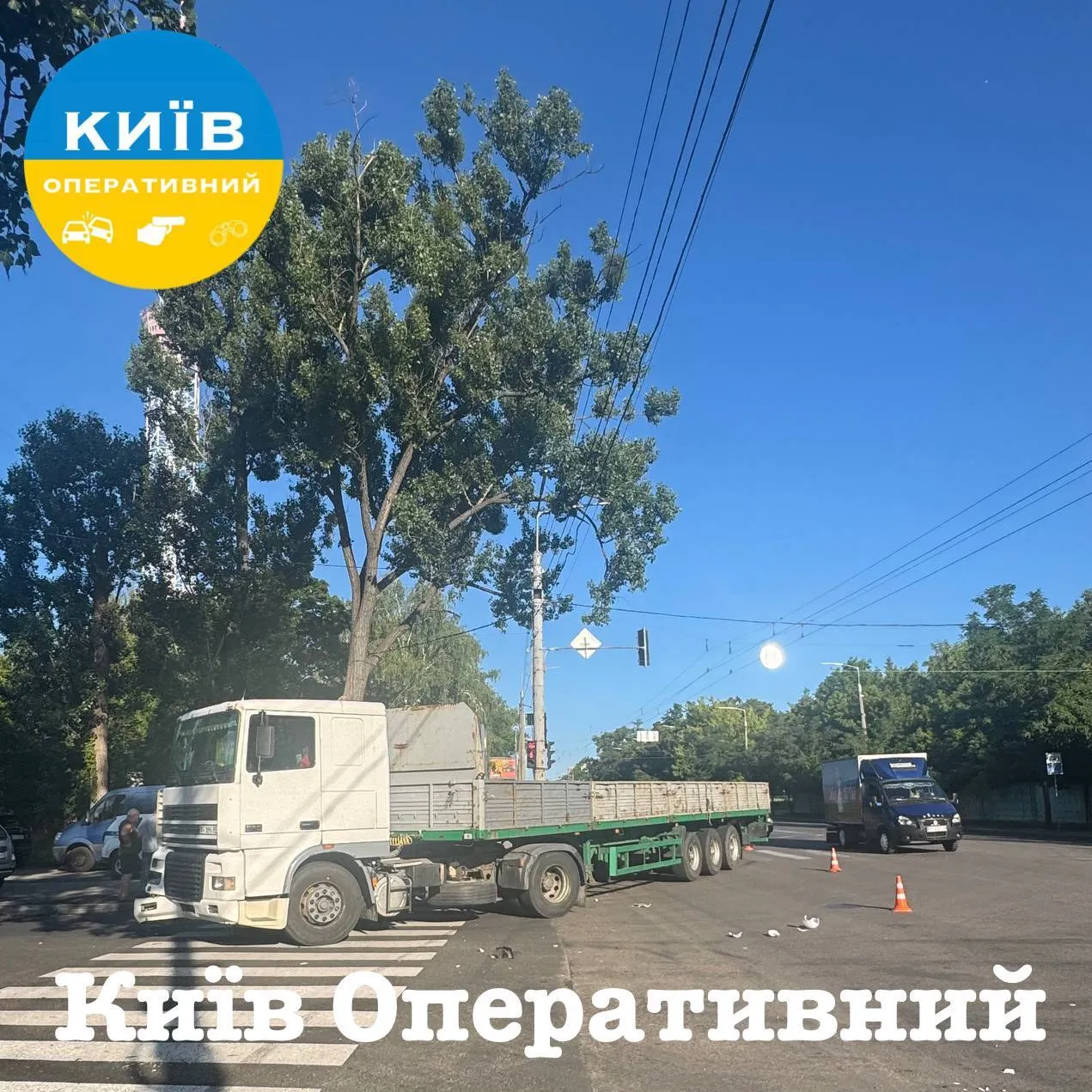 ДТП на вулиці Гарета Джонса у Києві.