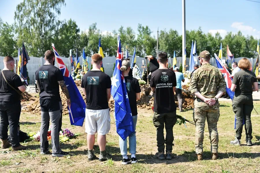 Семюель Майкл Педрацціні похований в Україні