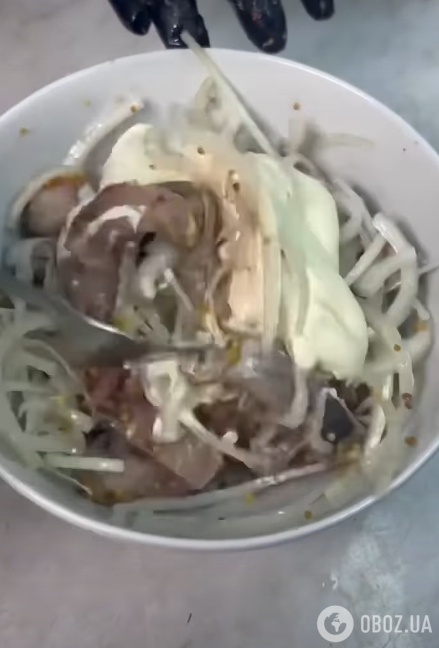 Селедка в майонезе: как вкусно приготовить
