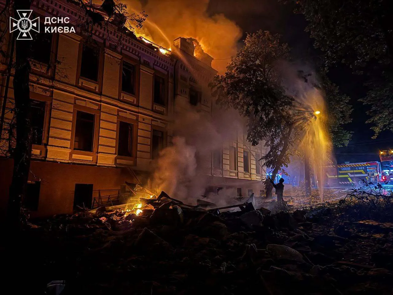 Наслідки нічних удаірів військ РФ по Києву