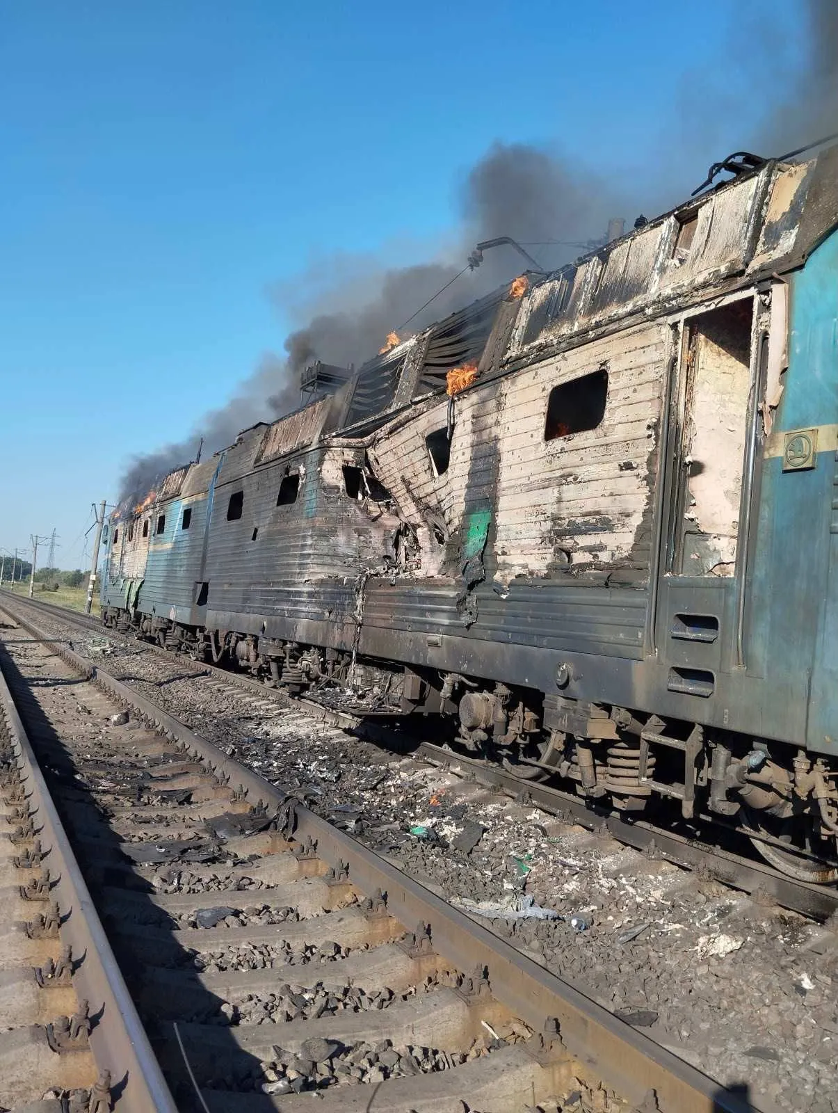 Росія вдарила по пасажирському потягу на Запоріжжі