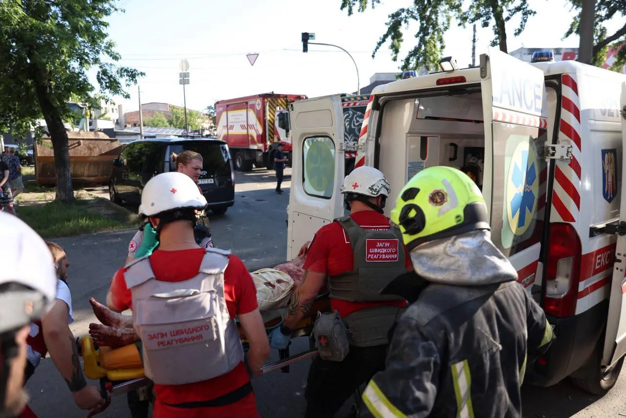 Оккупанты атаковали столицу в ночь на 2 июля.