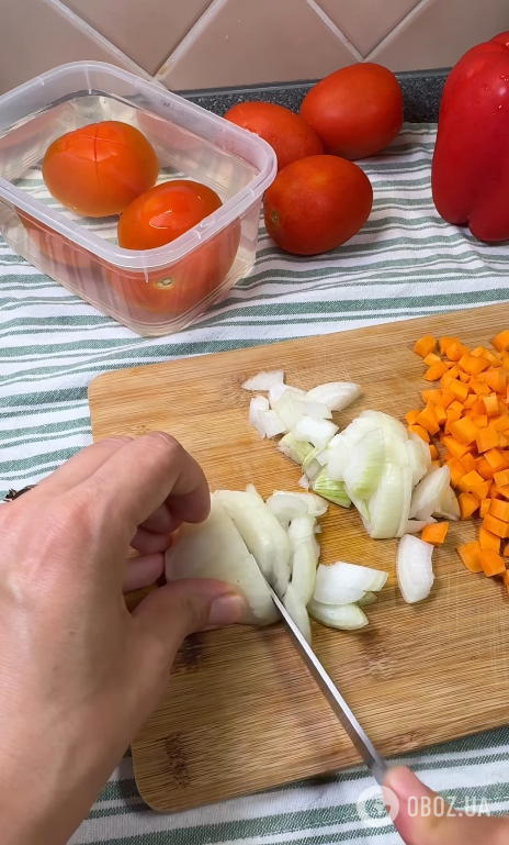 Как вкусно потушить кабачки: простой рецепт на сковороде
