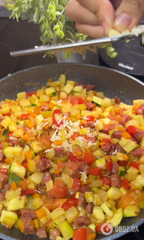 Как вкусно потушить кабачки: простой рецепт на сковороде
