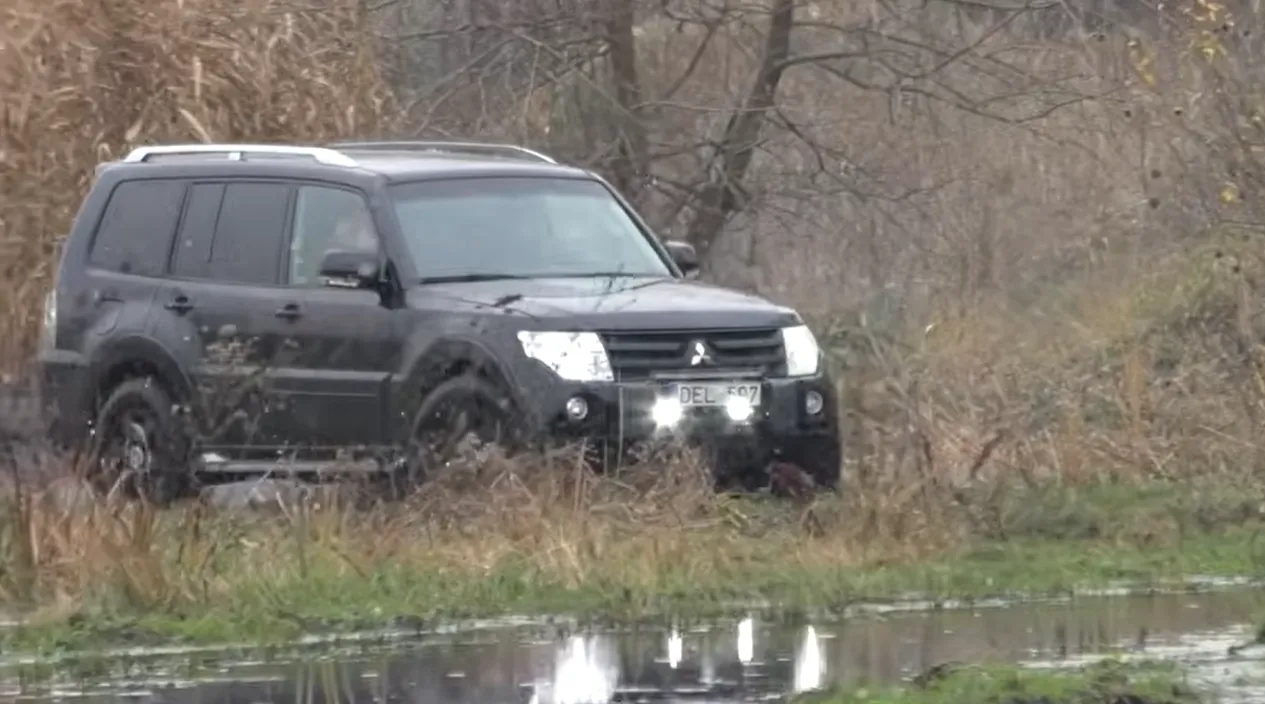 Mitsubishi Pajero IV.