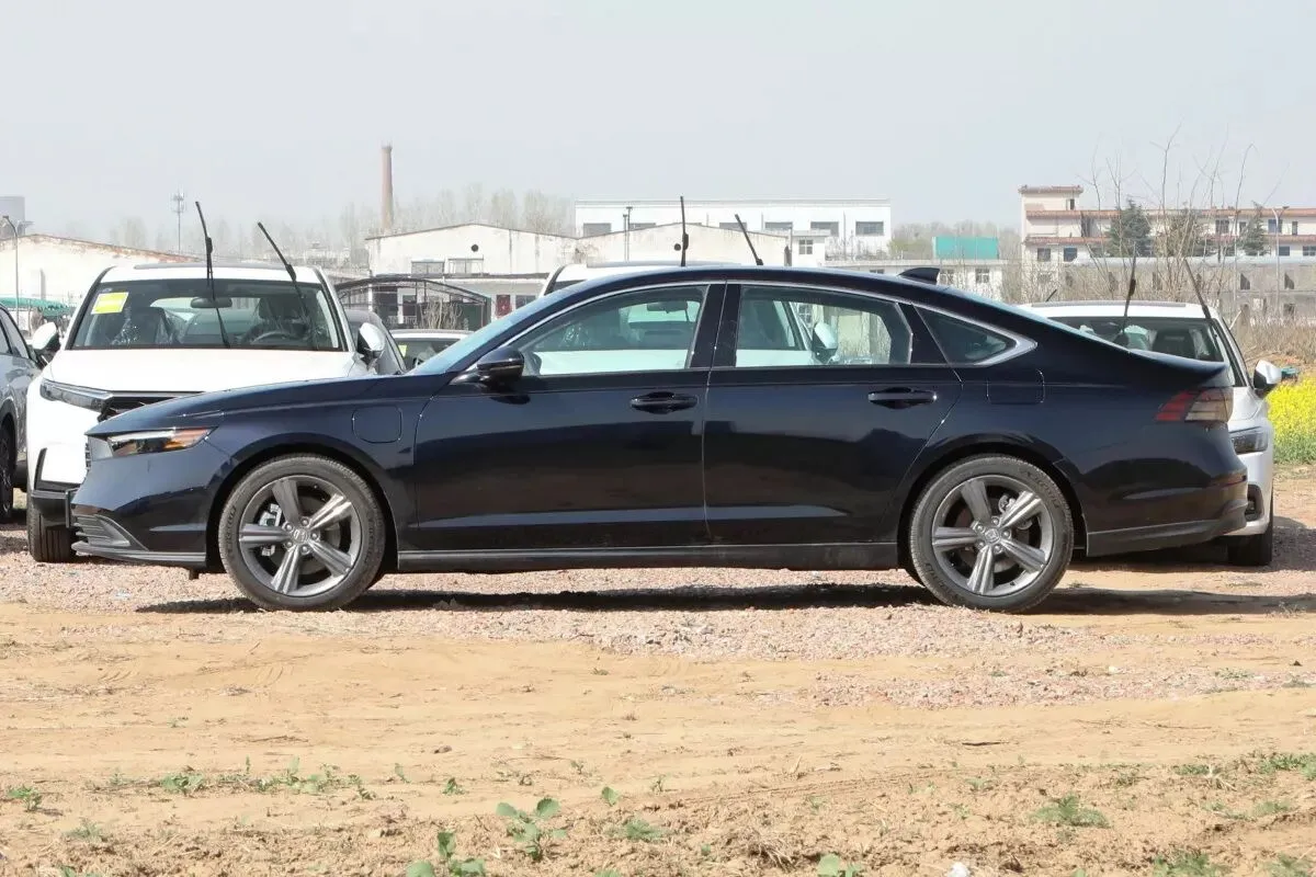 Honda Accord Hybrid.