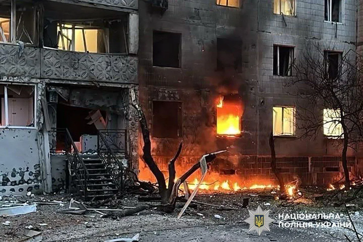 У Сумах росіяни завдали удару по житловому сектору