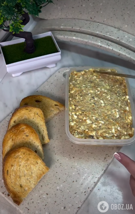 Фальшивая икра из сельди: рецепт за копейки