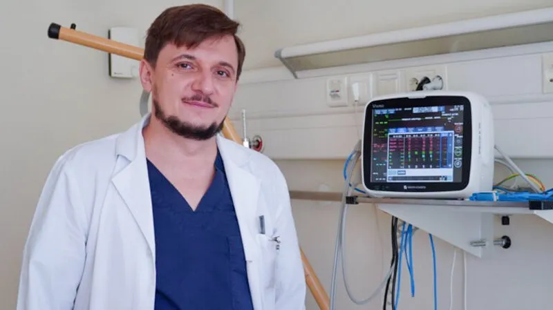 Керівник інсультного центру клінічної лікарні «Феофанія»Дмитро Лебединець