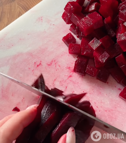 Полезный и вкусный салат из свеклы на каждый день: делимся легким рецептом