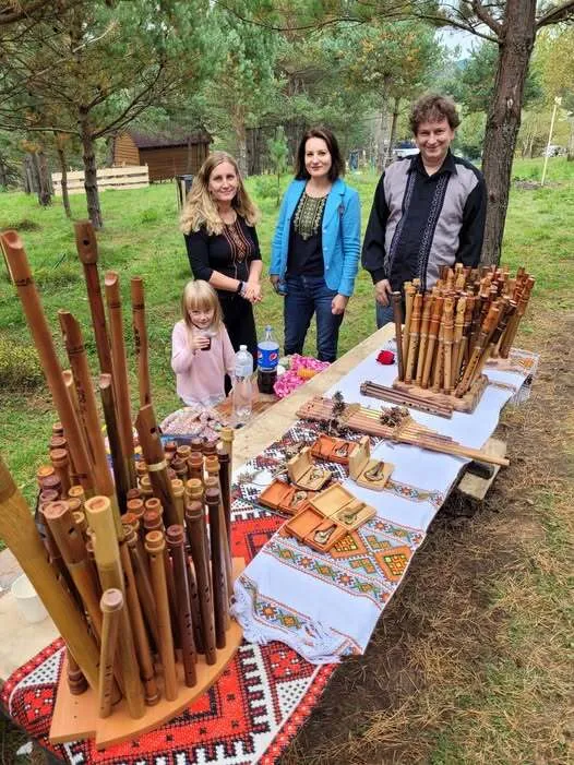 Изготовление каждой свирели занимало годы
