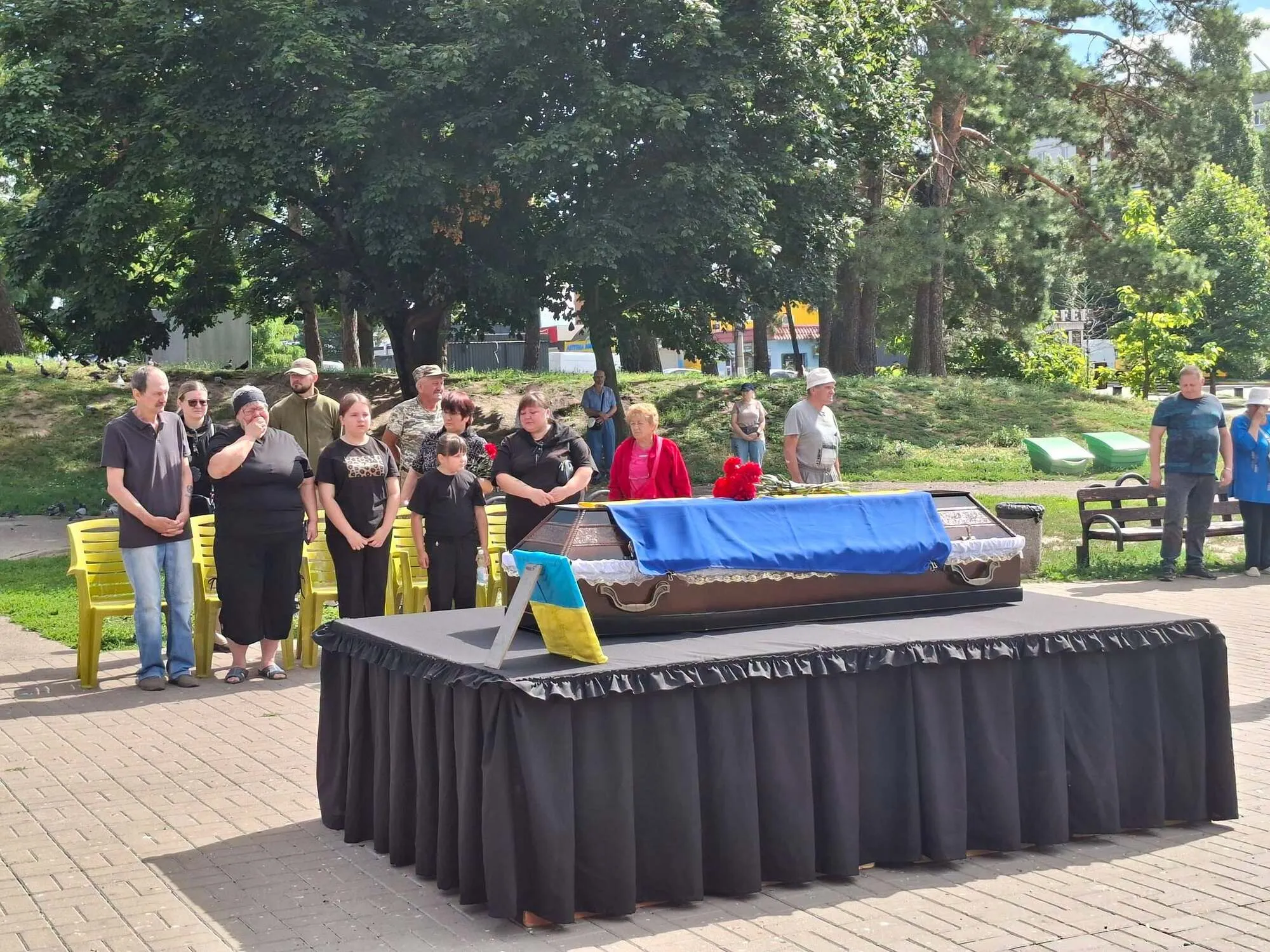 В Обухові попрощалися із військовим Захаром Сподинським.