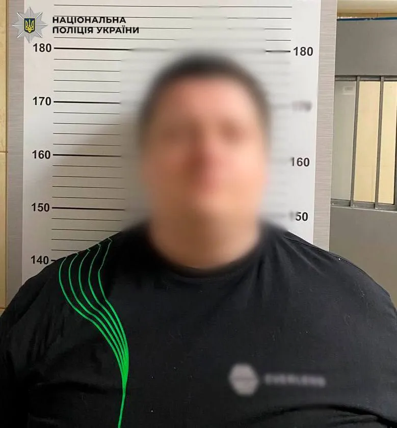 Подозреваемым грозят длительные сроки лишения свободы.