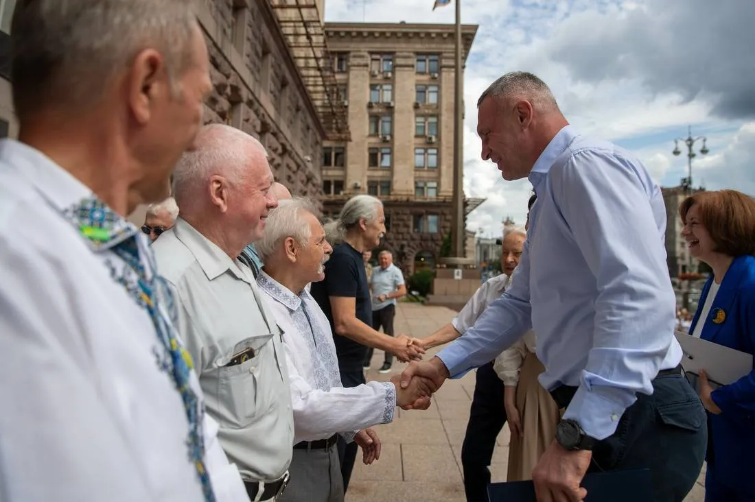 В Киеве прошло мероприятие, посвященное 36-й годовщине поднятия флага Украины в столице