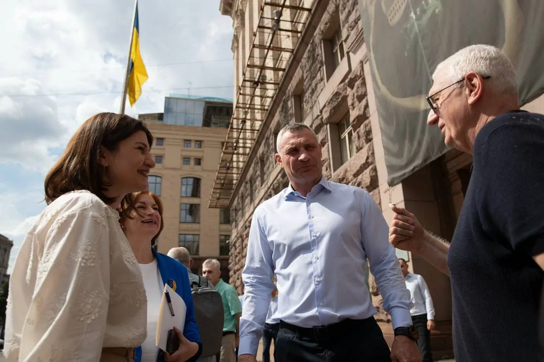 В Киеве прошло мероприятие, посвященное 36-й годовщине поднятия флага Украины в столице