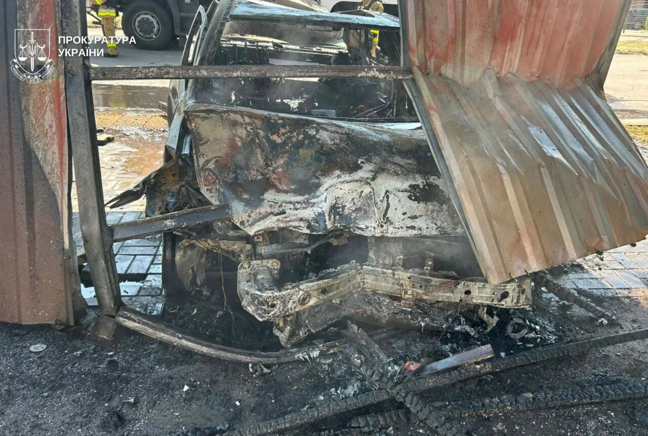 Наслідки авіаудару по Слов'янську