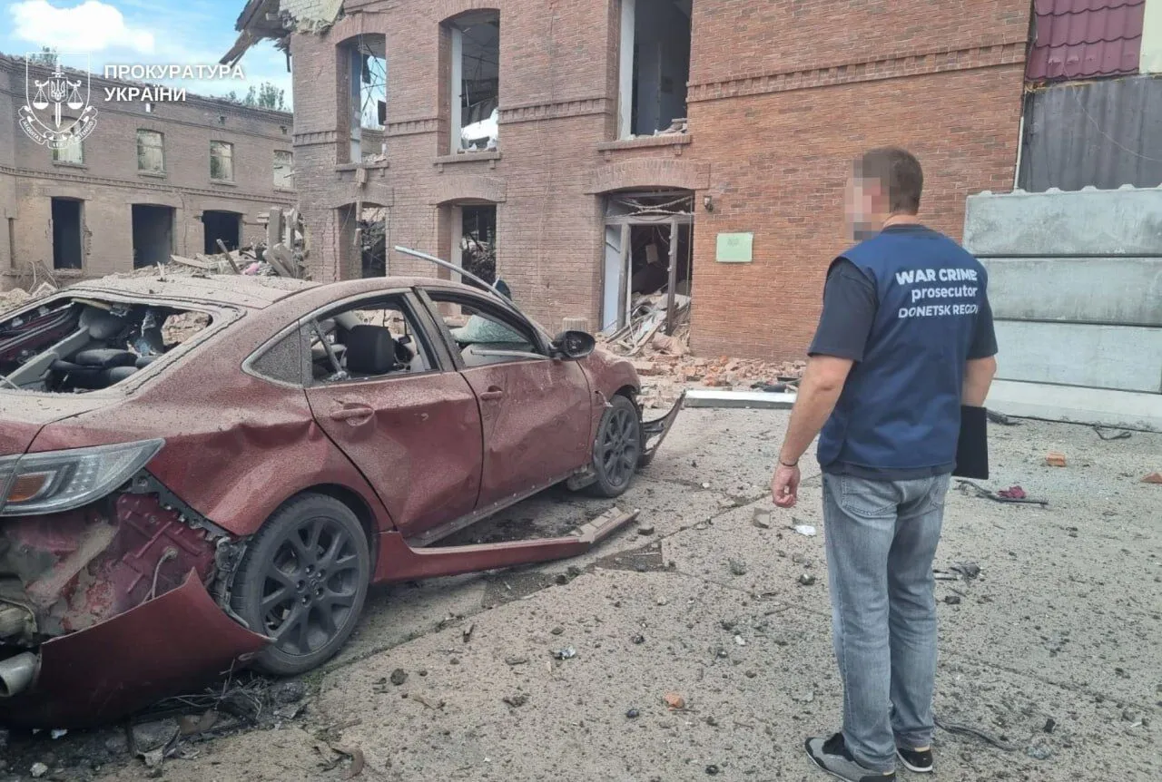 Наслідки авіаудару по Слов'янську