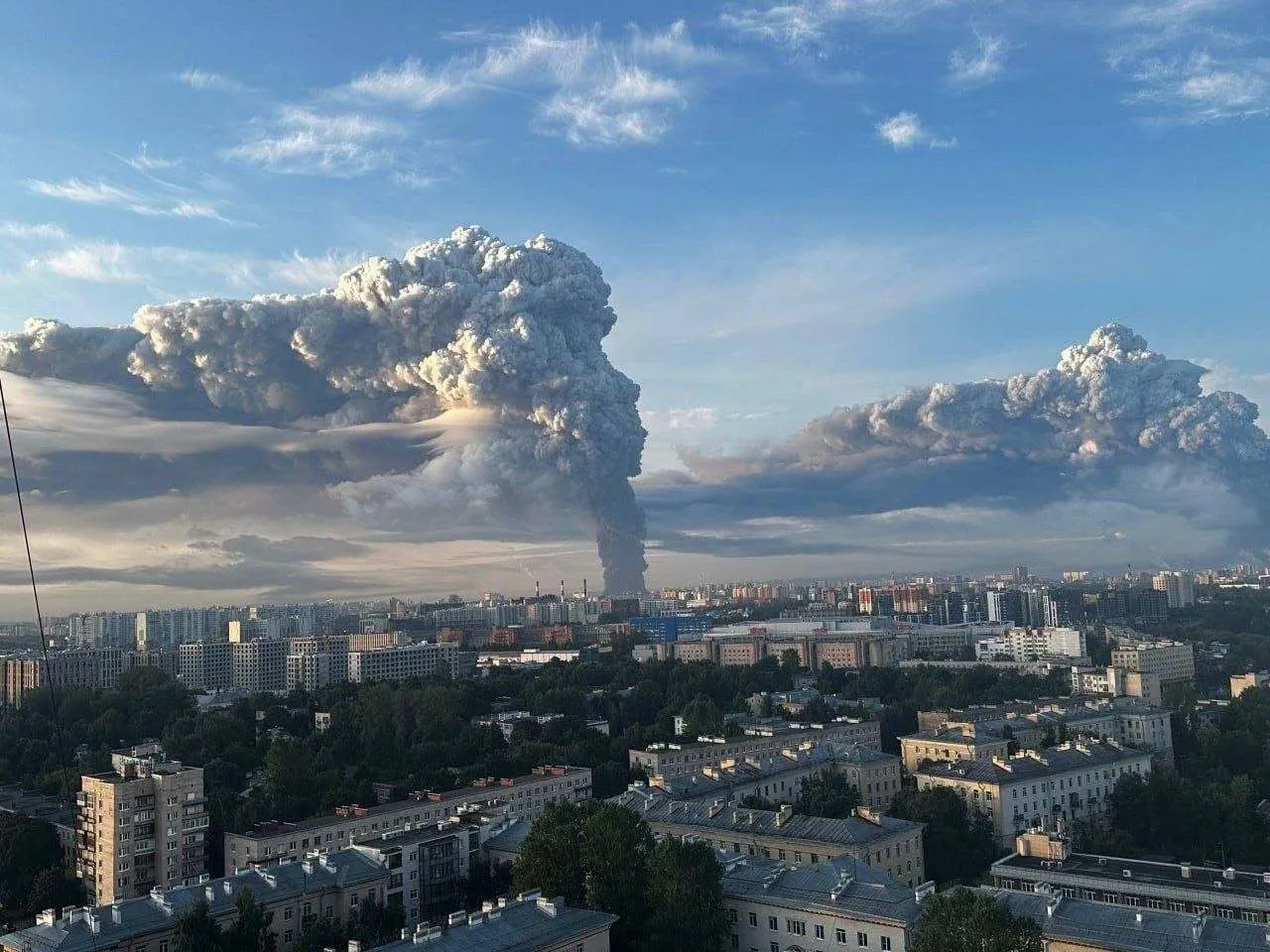 Пожары на складах в РФ, Санкт-Петербург