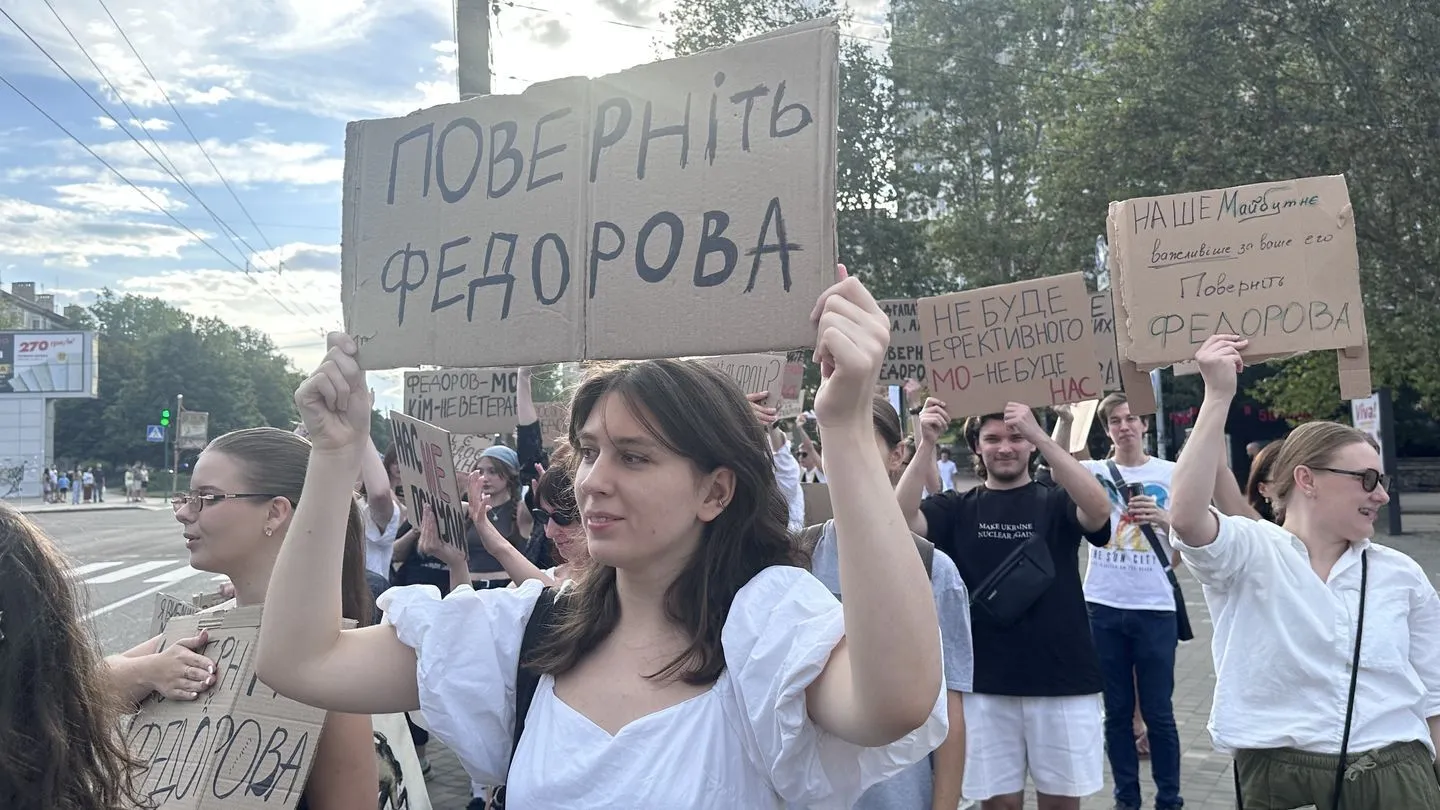 Митинги в поддержку Федорова продолжаются десятый день подряд