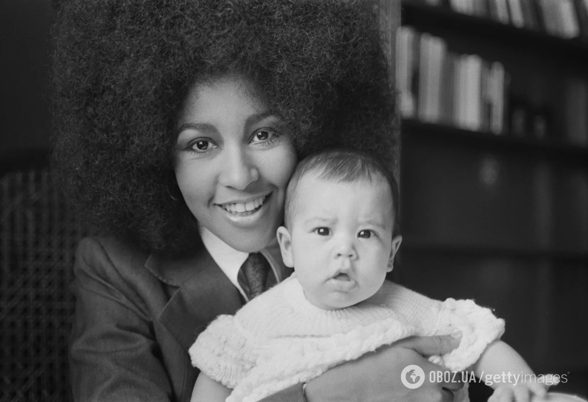 Марша Хант родила дочь от певца