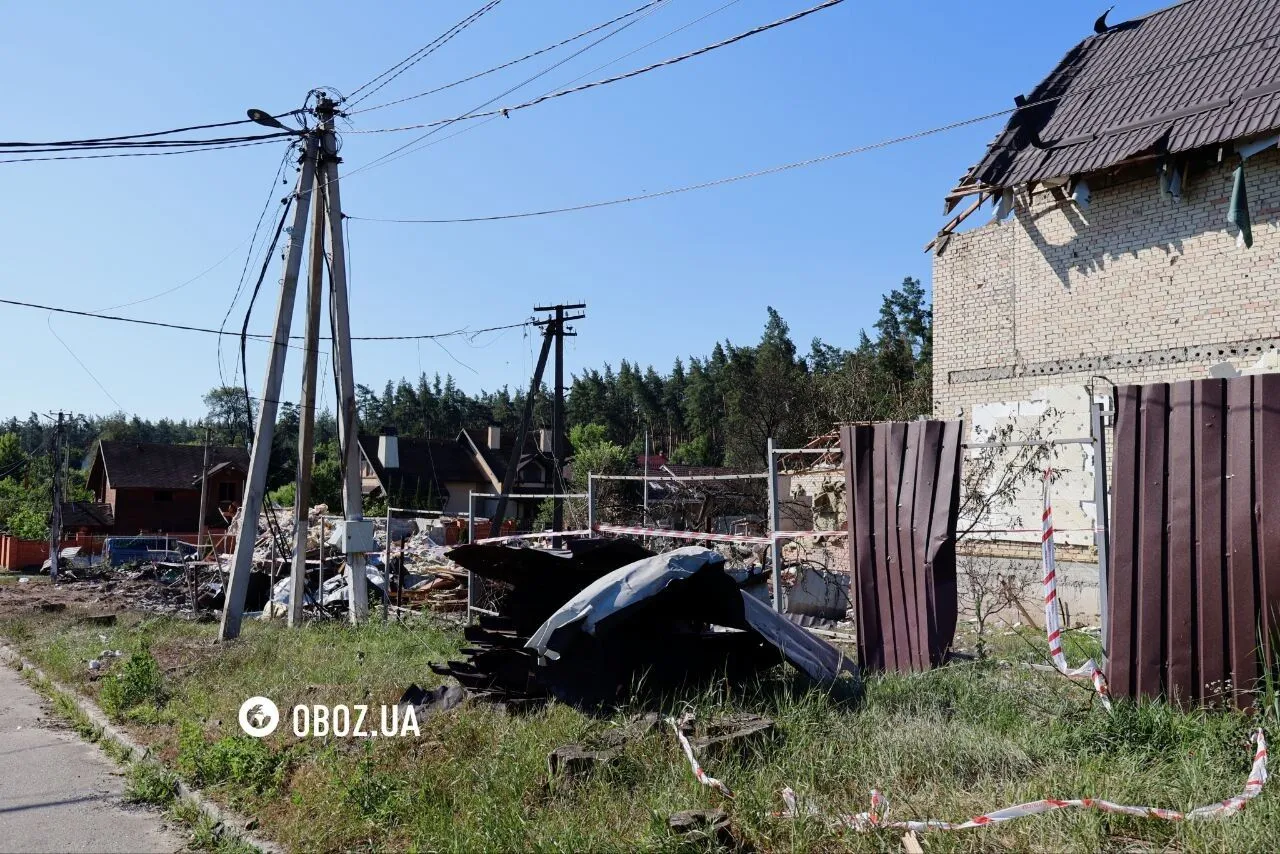 В результате обстрела повреждено большое количество домов.