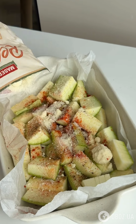 Вкусный салат с запеченным кабачком и кукурузой: делимся рецептом яркого сезонного блюда