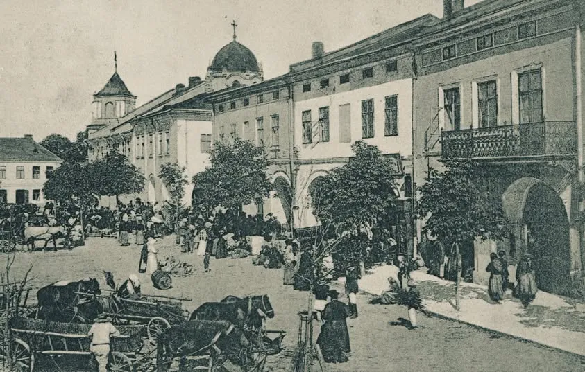 Рыночная площадь Жолквы в 1906 году.