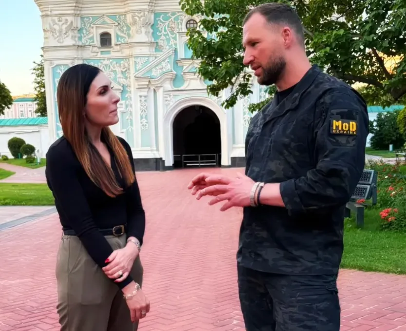 Лора Лумер та Євгеній Хмара.