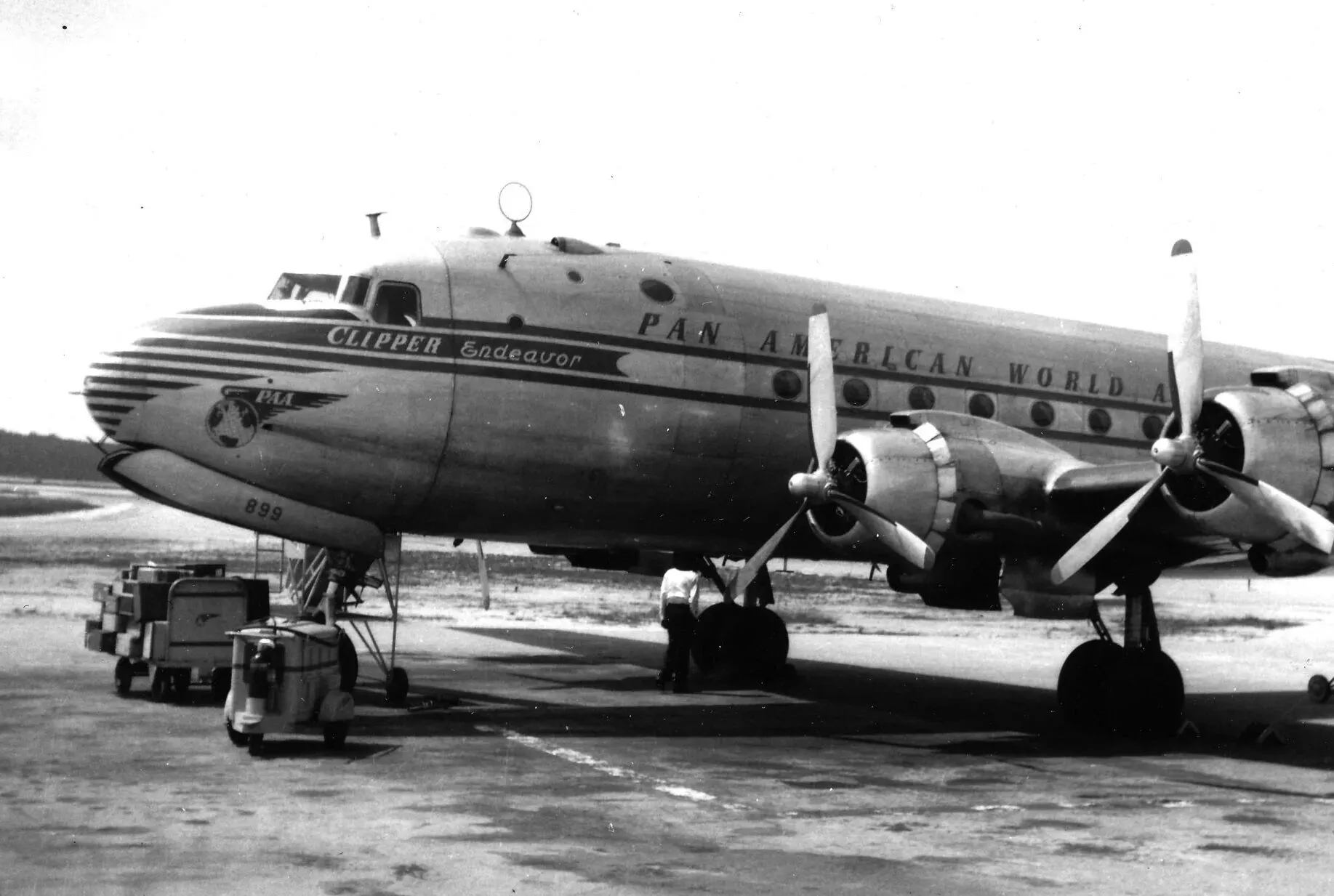 Самолёт Pan Am.