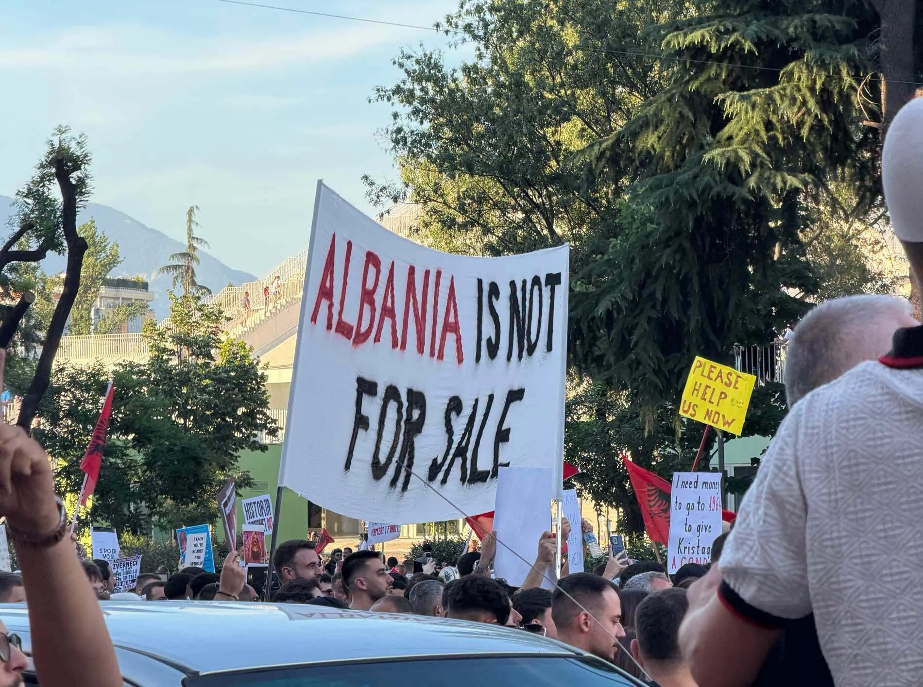 Протесты в Тиране 2 июля