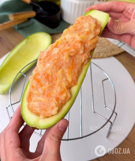 Сытные фаршированные кабачки на ужин: добавьте мясо и сыр