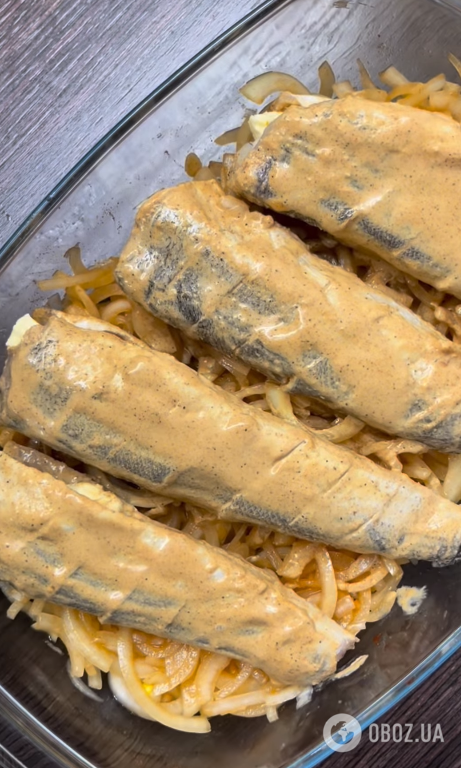 Как вкусно приготовить хек в духовке: рыба получится очень нежной