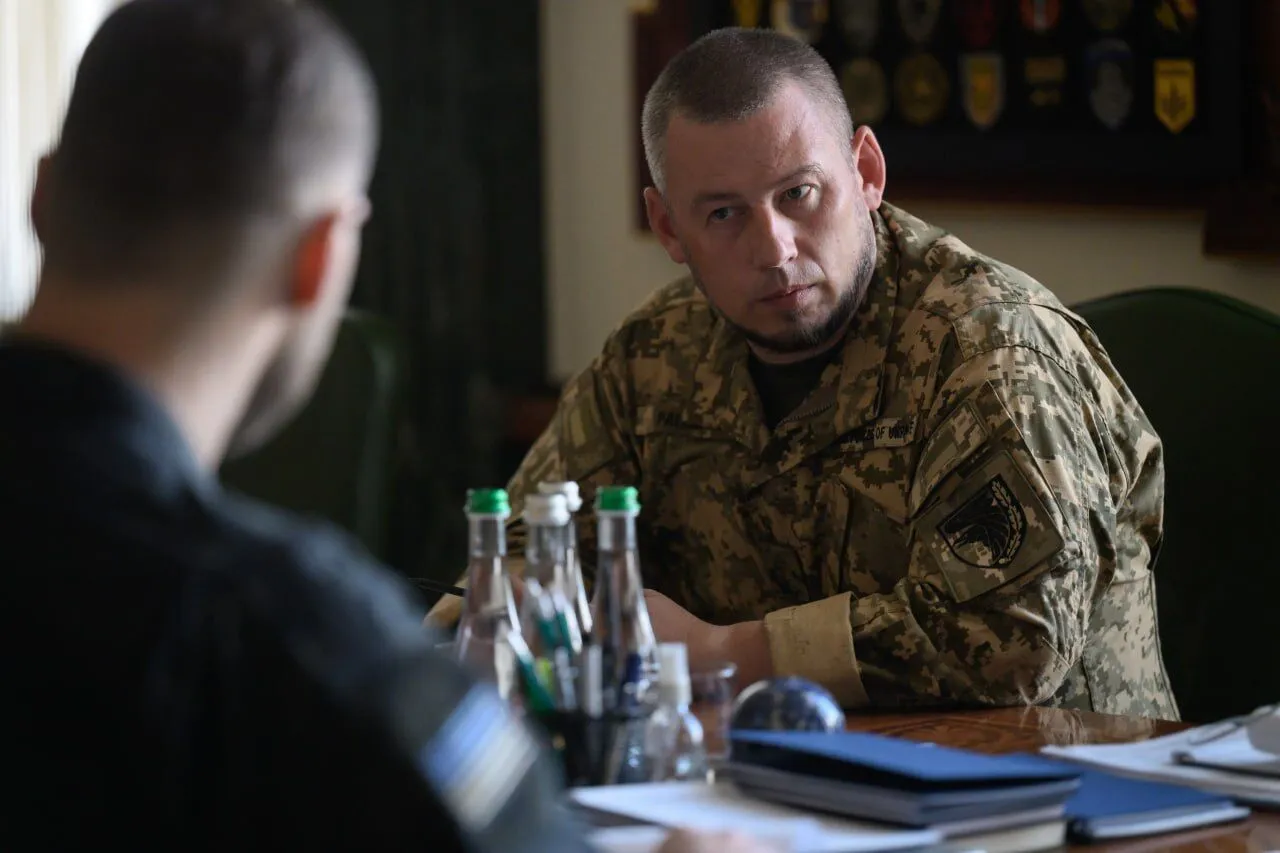 Сторони обговорили і ситуацію на фронті.