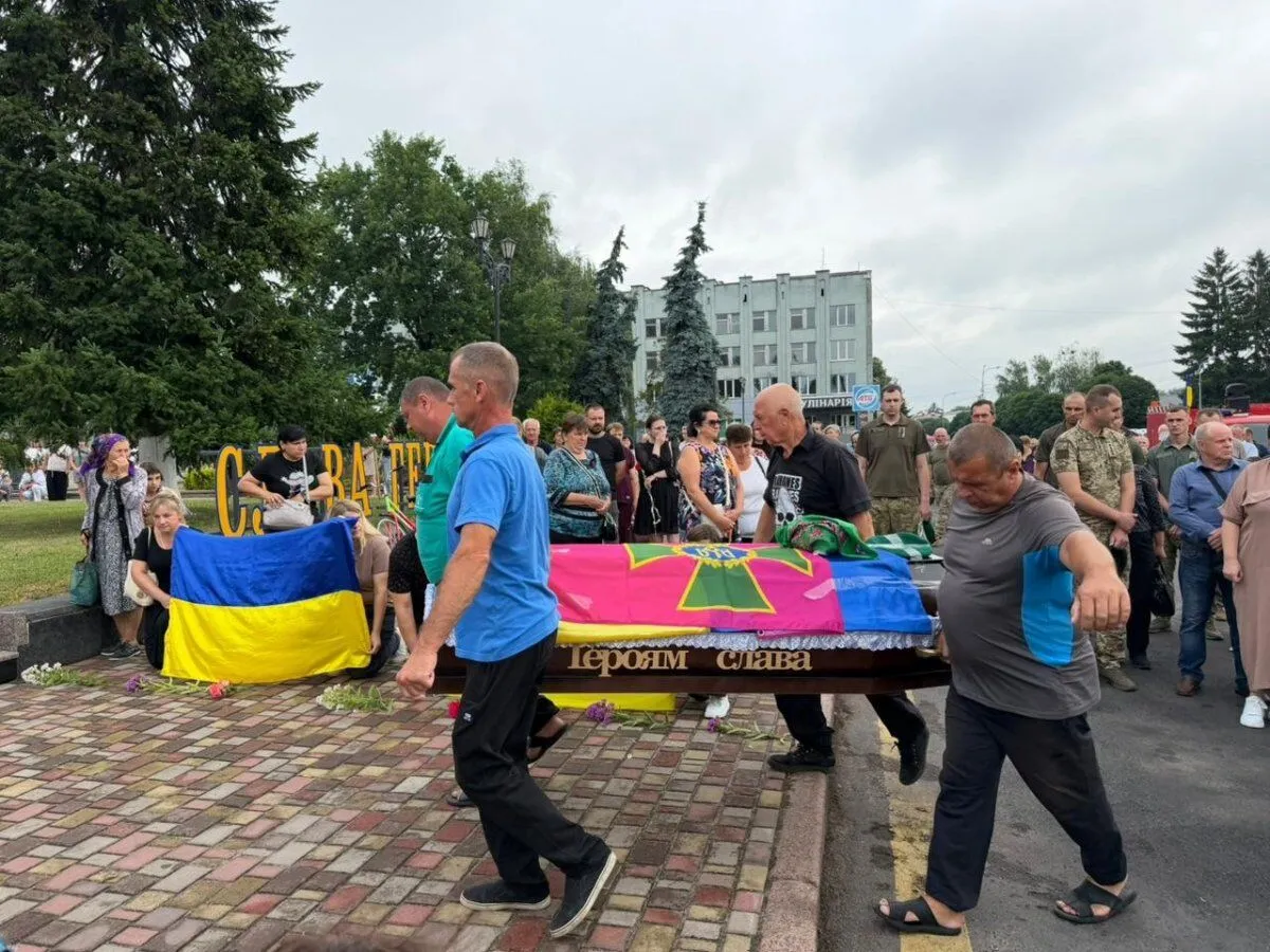 В Овручі попрощалися із воїном-прикордонником, що загинув на Донеччині