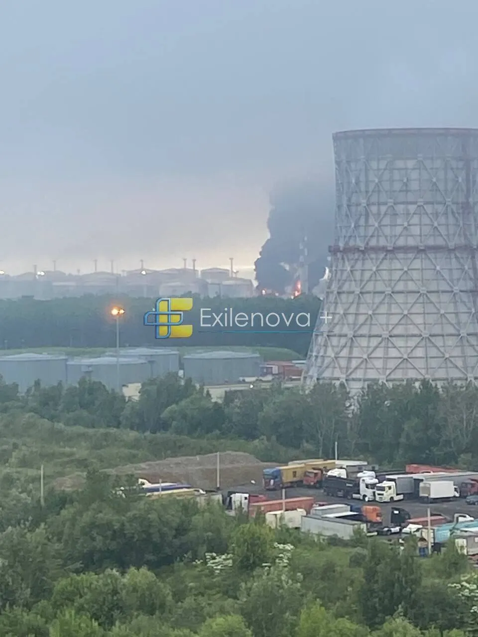 Попаданий было как минимум два