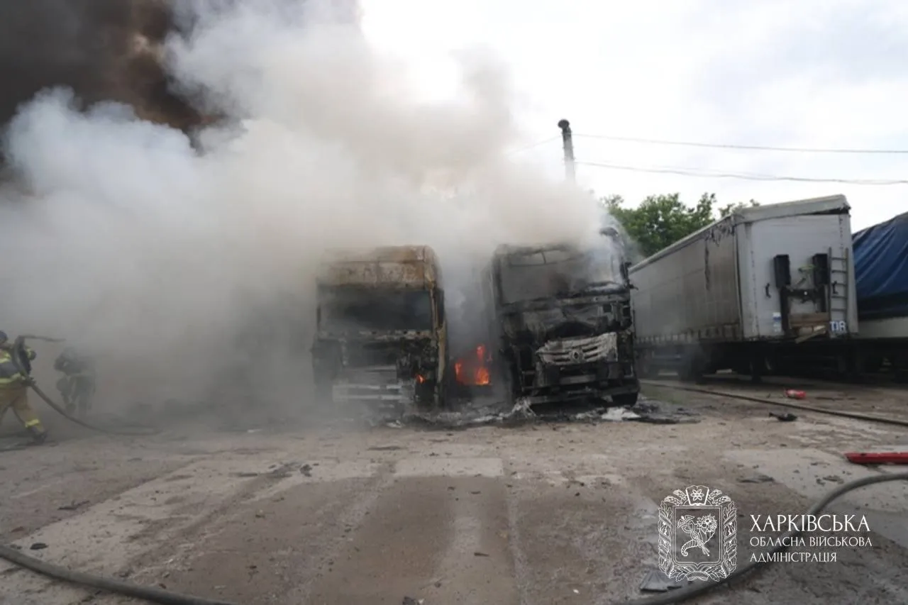 Наслідки ворожих ударів у Харкові