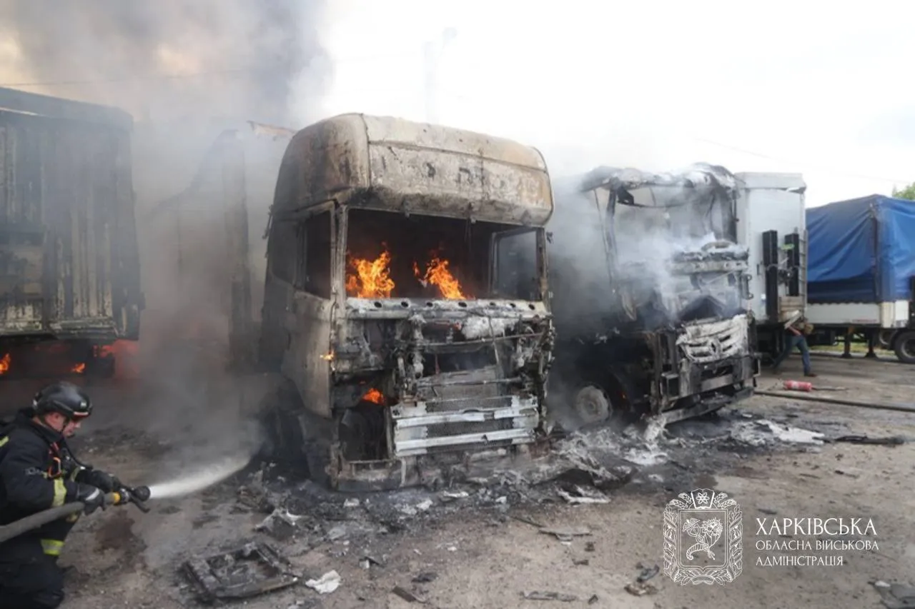 Наслідки ворожих ударів у Харкові