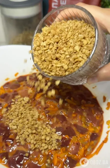 Как приготовить вкусные печеночные котлеты: добавьте один необычный ингредиент