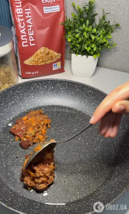 Как приготовить вкусные печеночные котлеты: добавьте один необычный ингредиент