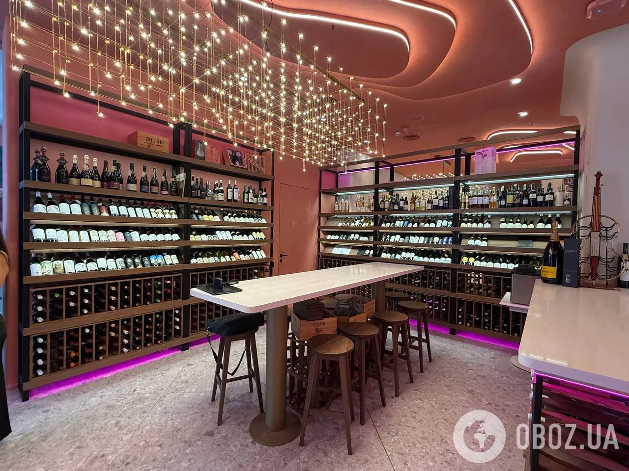 SPATIUM WINE & CHOCOLATE - місце для дегустацій якісного вина та шоколаду.