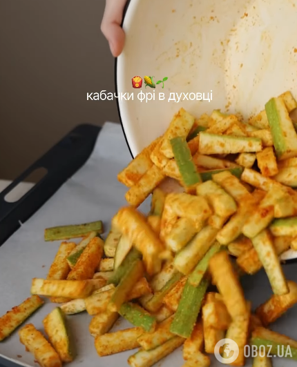 Хрустящие кабачки фри в духовке: делимся рецептом летней закуски