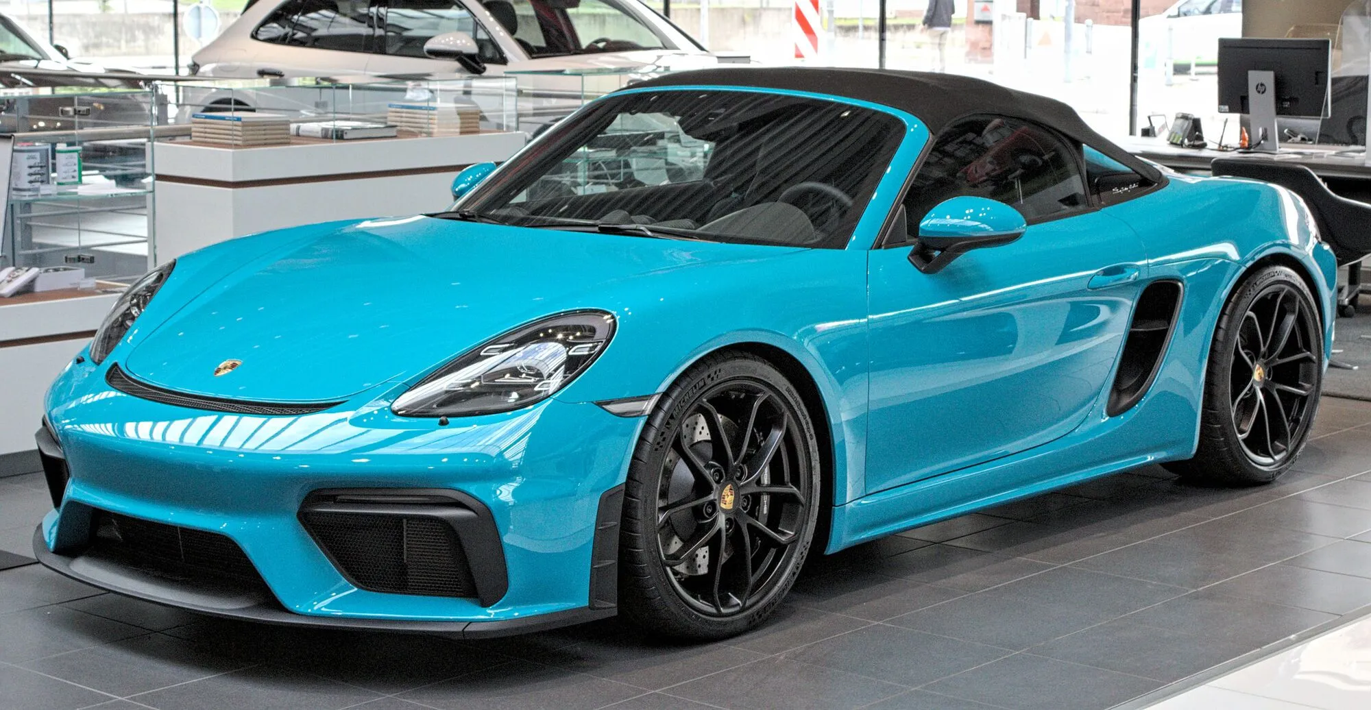 Porsche Cayman/Boxster.