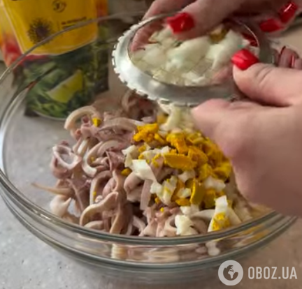 Вкусный салат с кальмарами: идеальный рецепт для праздничного стола