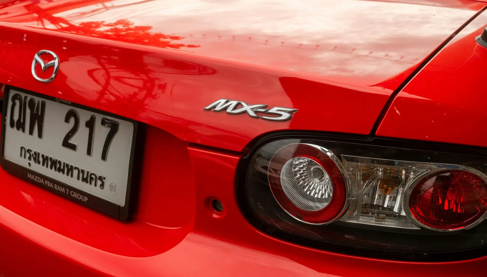Mazda MX-5.