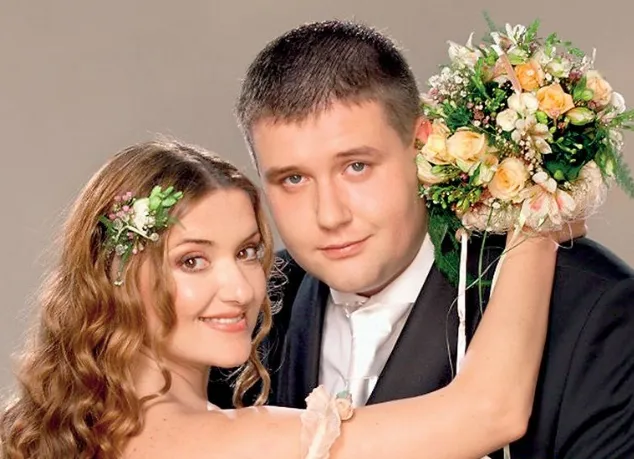 Брак артистки и бизнесмена продлился год