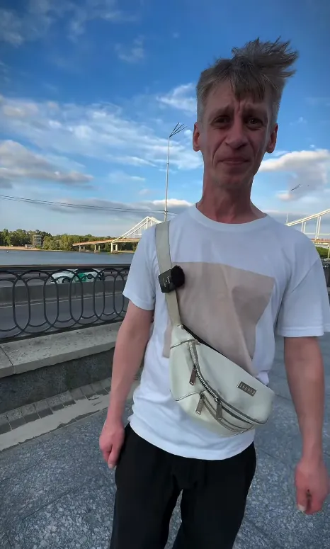 О ранних годах жизни рэпера мало что известно
